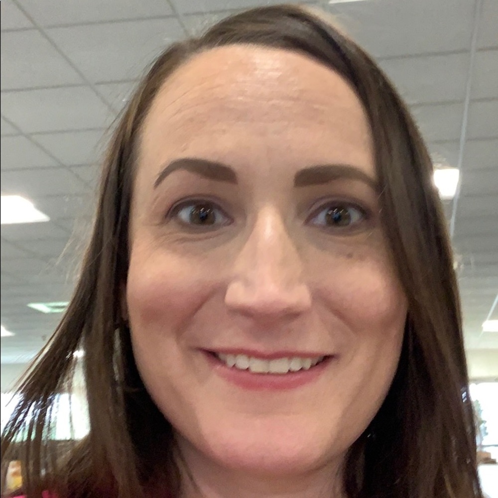 Meet your Posher, Vanessa